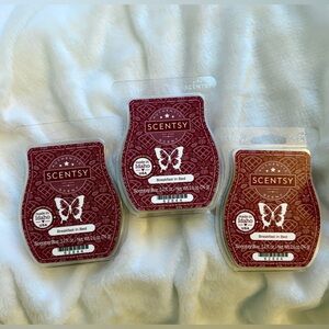 Scentsy “Breakfast in Bed” wax bar melts, *Retired*